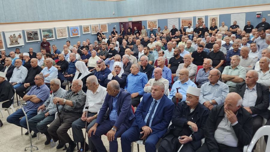 راية الصلح بين عائلتي أبو الهيجاء وعياشي في مدينة طمرة